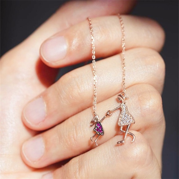 **WIATT* Gold Mother x Daughter Creative Pendant Fashion Necklace - Picture 2 of 4